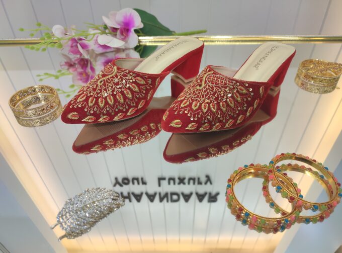 BRIDAL HEEL