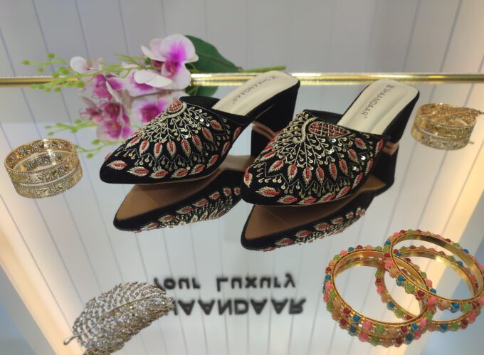 BRIDAL HEEL